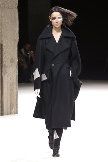 Yohji Yamamoto Fall 2018 Ready-to-Wear , Ёдзи Ямамото осень зима 2018 , Fashion show , неделя моды в Париже , PFW , Mainstyles